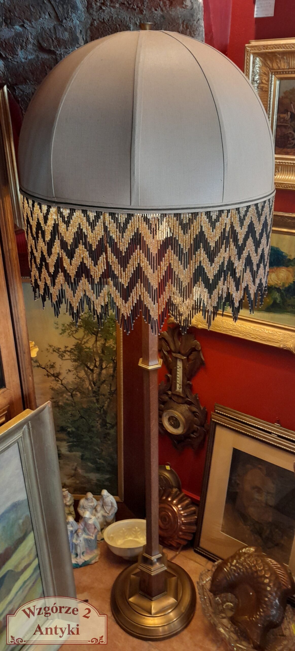 Lampa stojąca podłogowa w stylu art deco